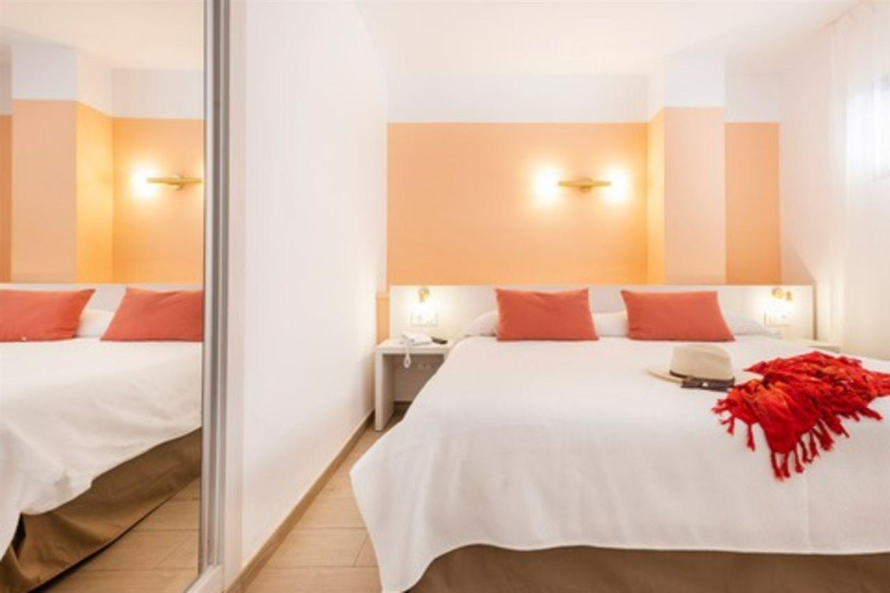 Flor Los Almendros Hotel Peguera Ngoại thất bức ảnh