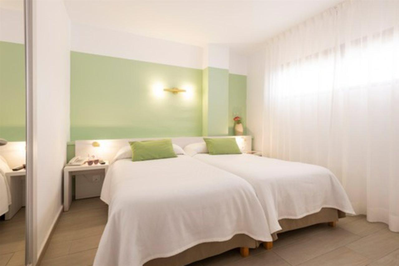 Flor Los Almendros Hotel Peguera Ngoại thất bức ảnh